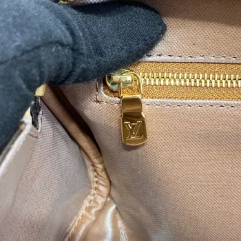 LV M44494 Louis Vuitton Dopp Kit Toaletní taška Monogram plátno