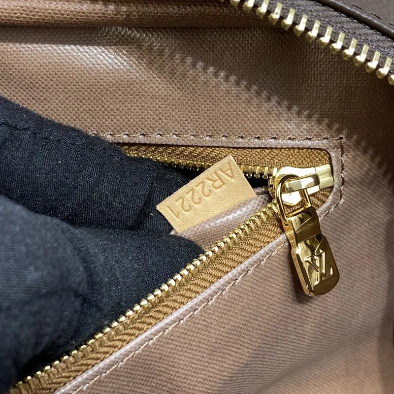 LV M44494 Louis Vuitton Dopp Kit Toaletní taška Monogram plátno