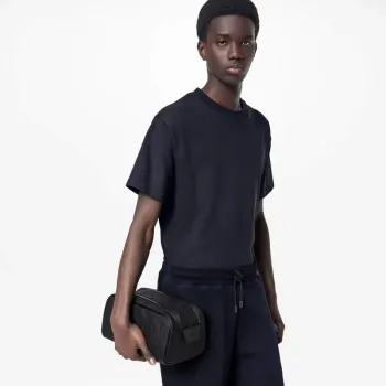 LV M59478 Louis Vuitton Dopp Kit Taurillon Monogram kůže Černá