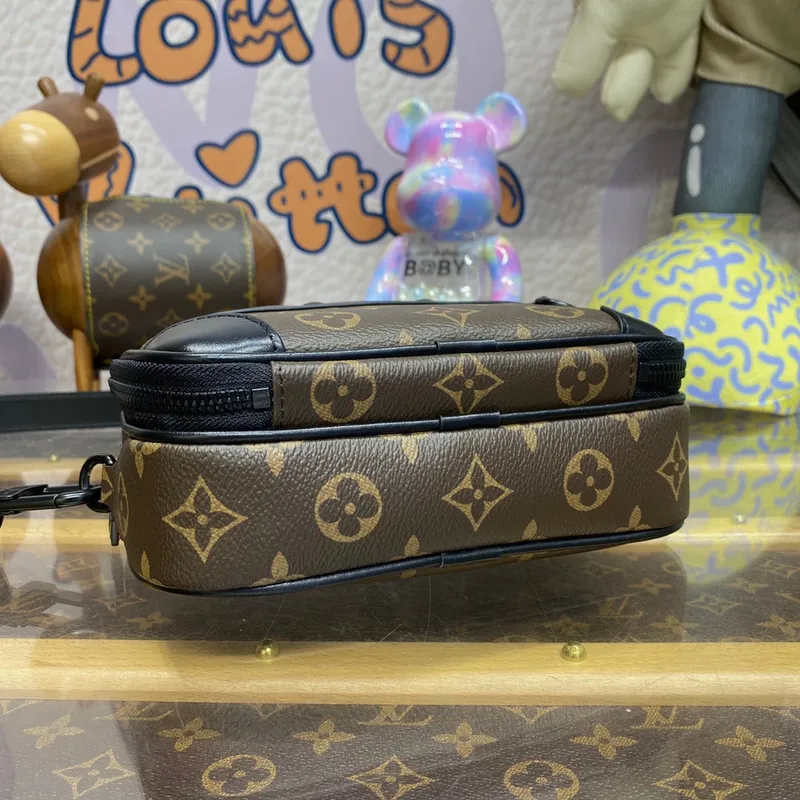 LV M82542 Louis Vuitton Alpha Nano Taška Monogram Koženka