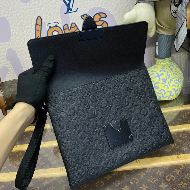 LV M82598 Louis Vuitton S Lock Pochette Monogram Empreinte Kůže Černá