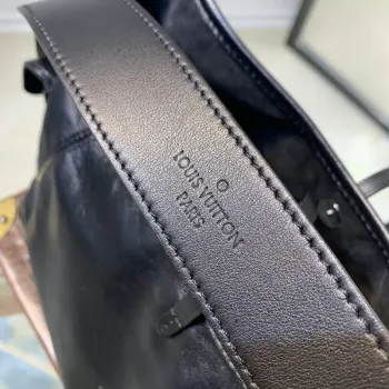 LV M24861 Louis Vuitton CarryAll Cargo PM Taška Černá