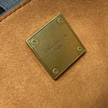 LV M25341 Louis Vuitton Low Key Cabas MM Taška Černá