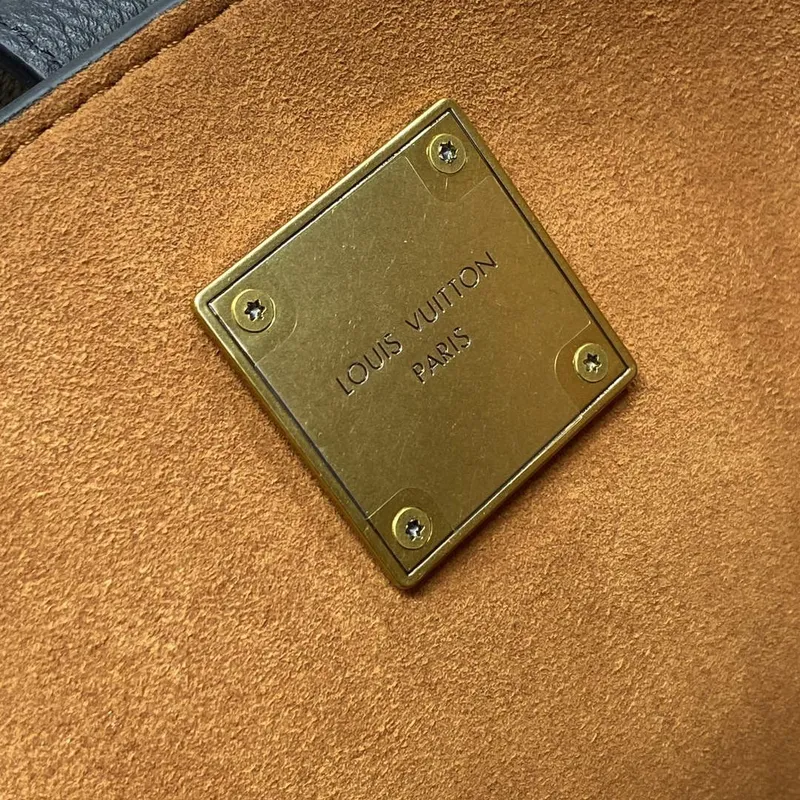 LV M25341 Louis Vuitton Low Key Cabas MM Taška Černá