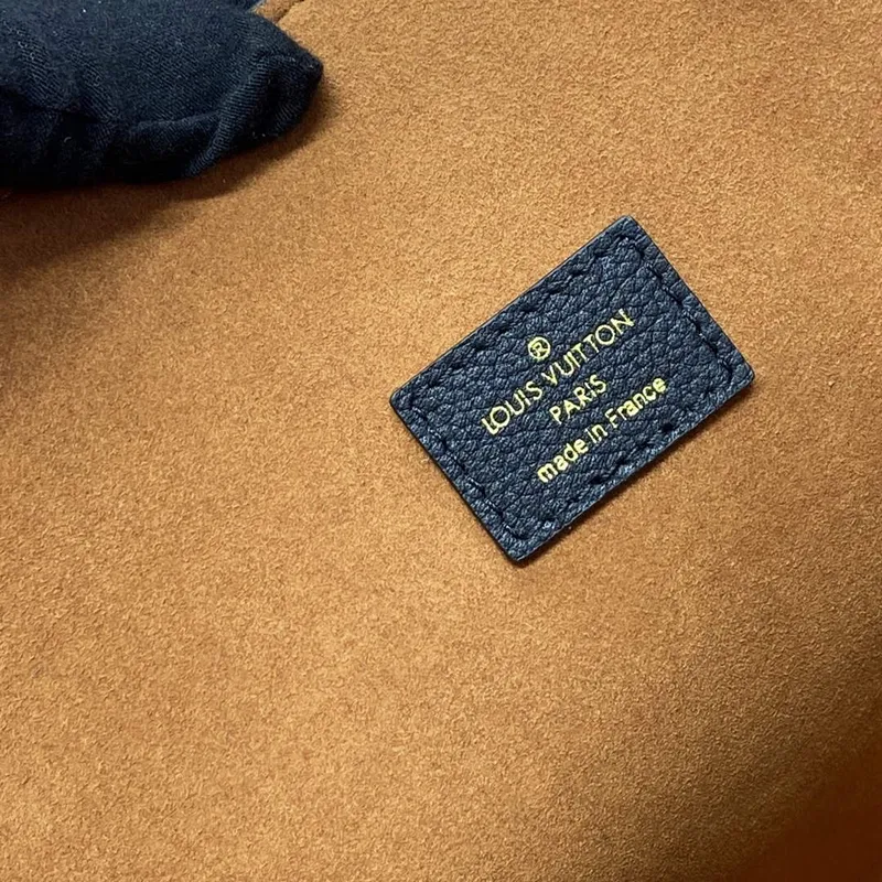 LV M25341 Louis Vuitton Low Key Cabas MM Taška Černá