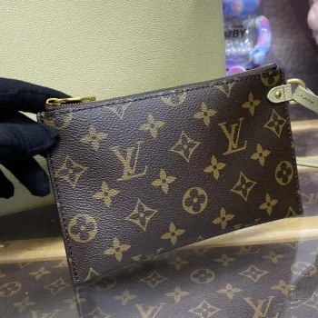 LV M25343 Louis Vuitton Low Key Cabas MM Taška Clay Green