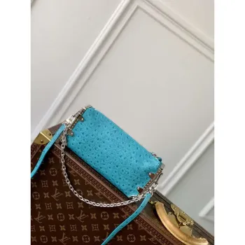 LV M25445 Louis Vuitton Slim Trunk Bag vzor pštrosa královská modrá