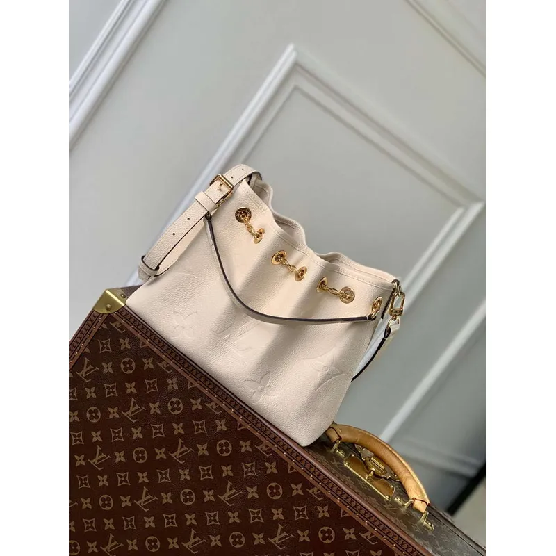 LV M47209 Louis Vuitton LV Bundle Bag Monogram Empreinte kůže Off white