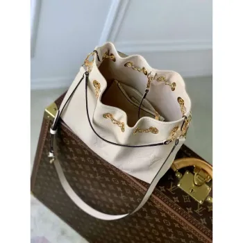 LV M47209 Louis Vuitton LV Bundle Bag Monogram Empreinte kůže Off white