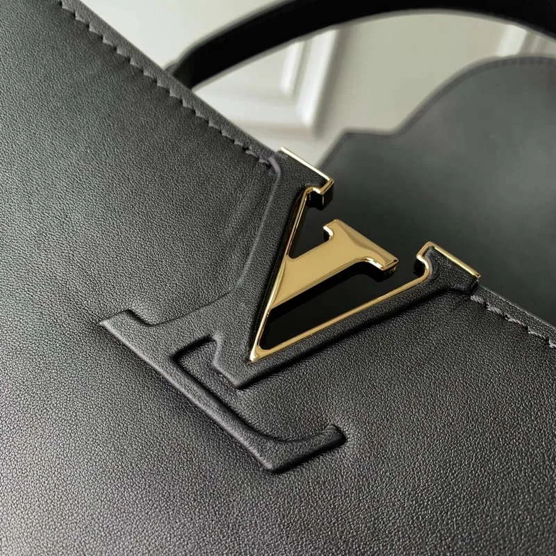 LV M24607 Louis Vuitton Capucines GM Souple Kabelka Černá