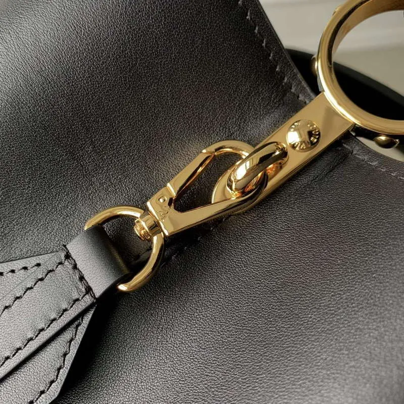 LV M24607 Louis Vuitton Capucines GM Souple Kabelka Černá