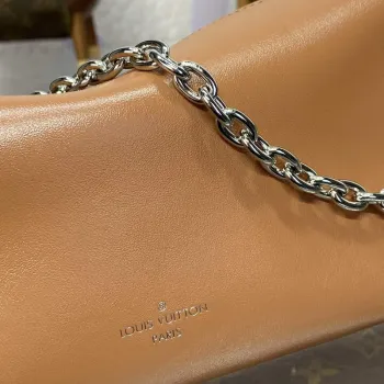 LV M25445 Louis Vuitton Slim Trunk Bag Hnědá