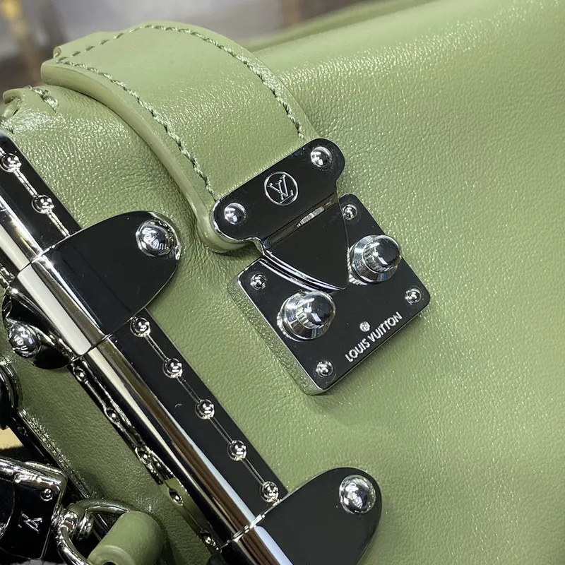 LV M25445 Louis Vuitton Slim Trunk Bag Zelená