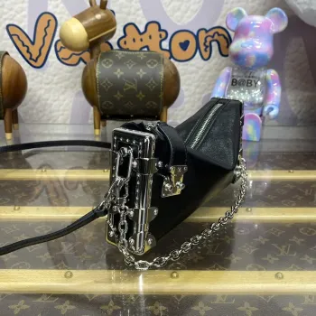 LV M25445 Louis Vuitton Slim Trunk Bag Černá