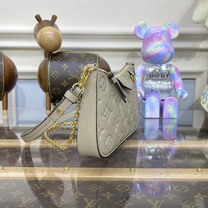 LV M81862 Louis Vuitton Easy Pouch On Strap Bag Monogram empreinte Tourterelle Béžová
