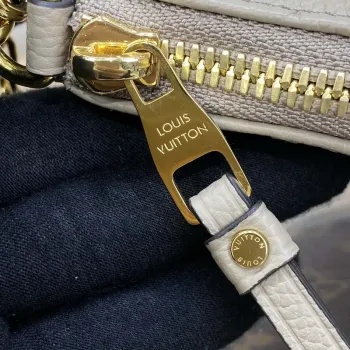 LV M81862 Louis Vuitton Easy Pouch On Strap Bag Monogram empreinte Tourterelle Béžová