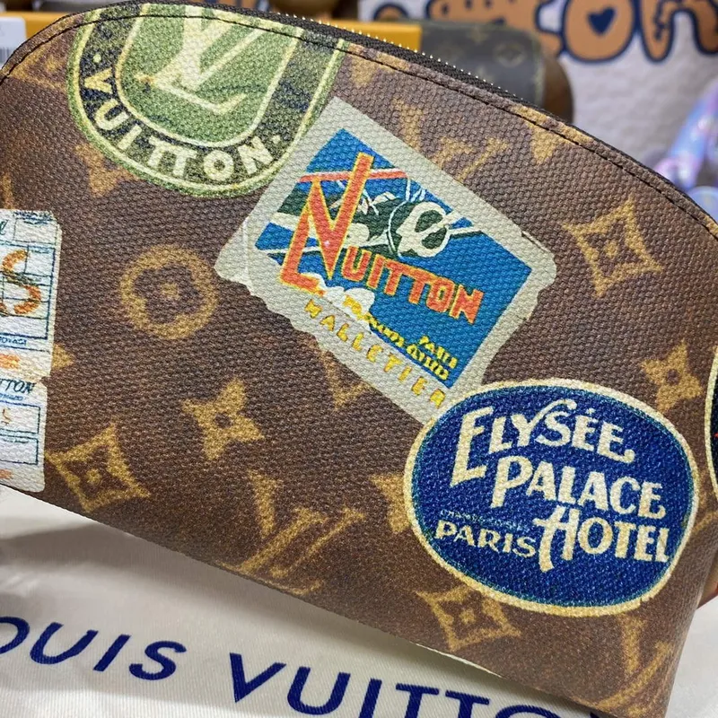 LV M83597 Louis Vuitton Kosmetická taška Monogram plátno