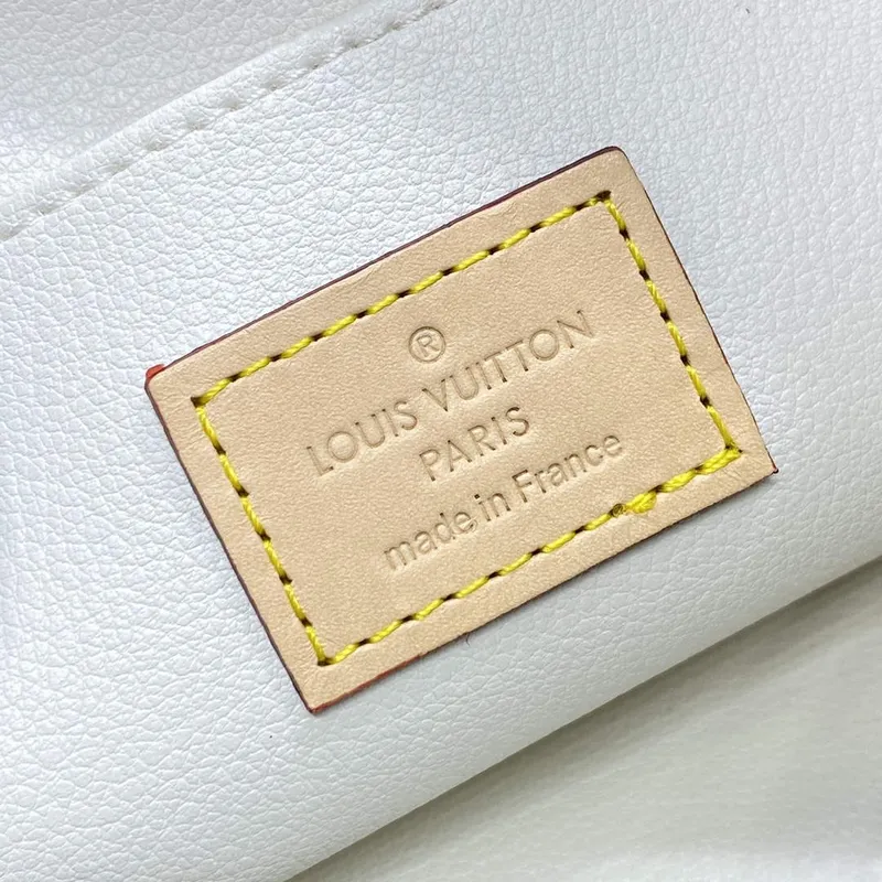 LV M83597 Louis Vuitton Kosmetická taška Monogram plátno