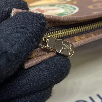 LV M83487 Louis Vuitton Toaletní taška Monogram plátno