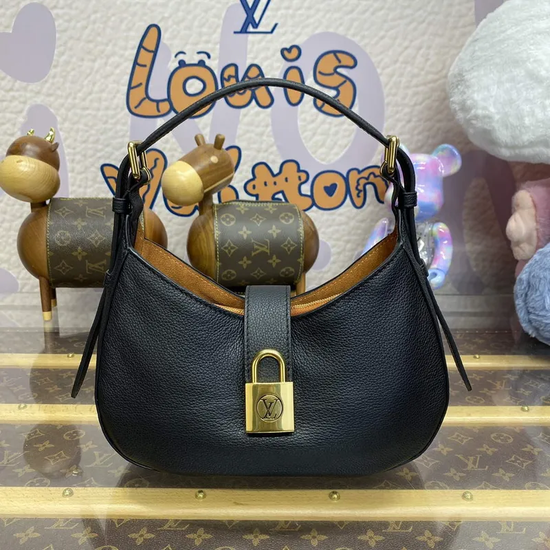 LV M24611 Louis Vuitton Nízká klíčová taška přes rameno černá