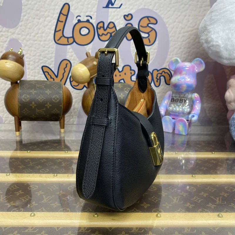 LV M24611 Louis Vuitton Nízká klíčová taška přes rameno černá