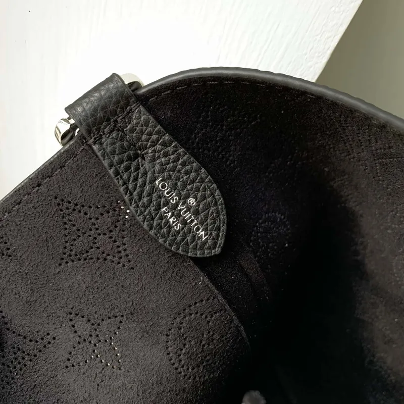 LV M21848 Louis Vuitton Blossom PM Mahina Tote Bag Černá