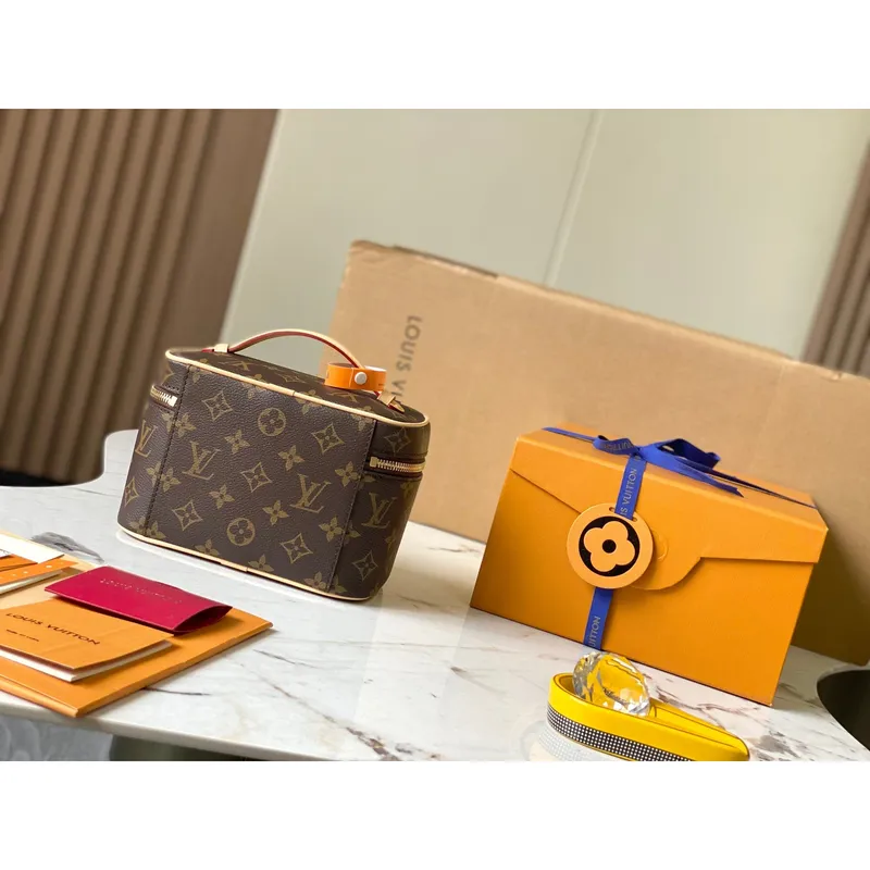 Louis Vuitton LV M44495 Nice Mini Vanity Case Monogram plátno Béžová