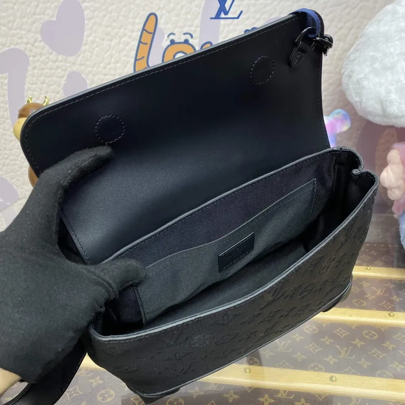 LV M24436 Louis Vuitton Steamer PM Taška Černá