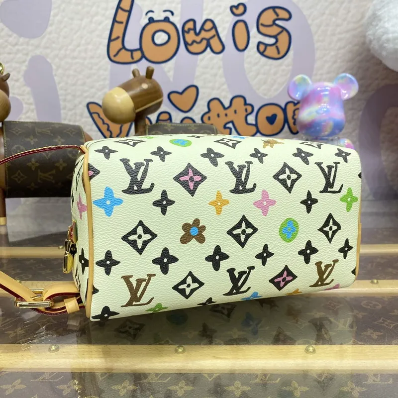 LV M47069 Louis Vuitton Locker Dopp Kit Vanilka