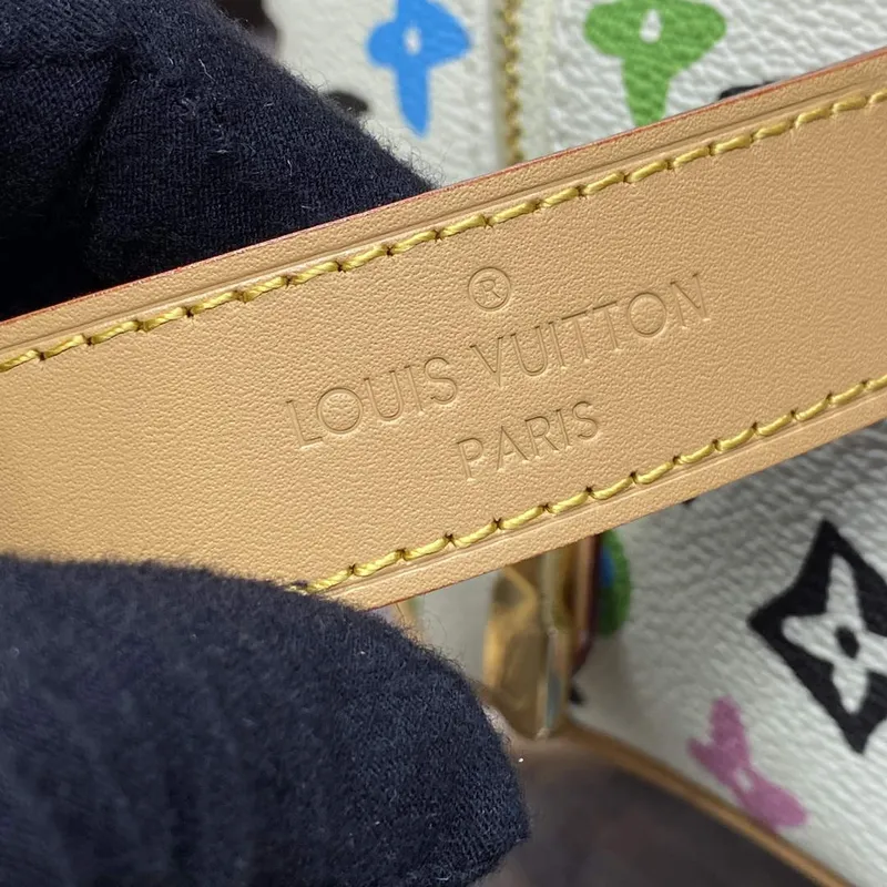 LV M47069 Louis Vuitton Locker Dopp Kit Vanilka