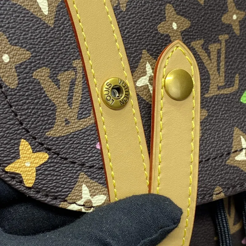 LV M25240 Louis Vuitton Christopher MM Batoh Čokoládový