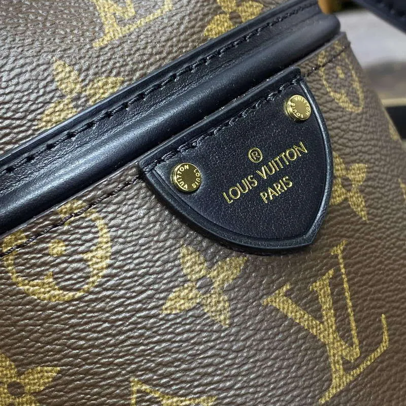 LV M83480 Louis Vuitton Canoé Bucket Bag Monogram