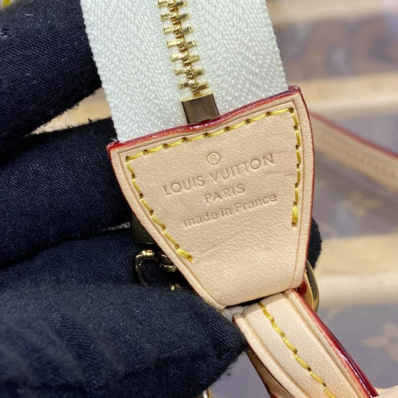 LV N40642 Louis Vuitton Pochette Accessoires Taška Broskvově Růžová