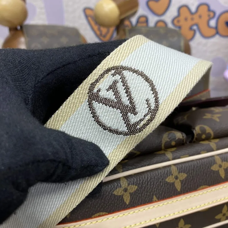 LV M46999 Kabelka Louis Vuitton Vibe