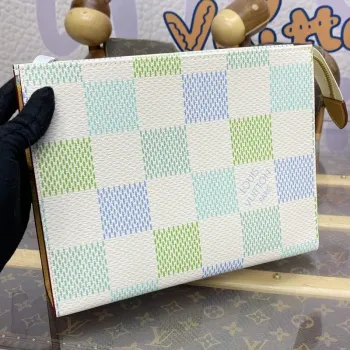 LV N40740 Louis Vuitton Toaletní taška Pistáciově zelená