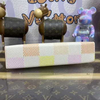 LV N40740 Louis Vuitton Toaletní taška Broskev