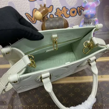 LV M46833 Louis Vuitton OnTheGo PM Bicolor Monogram Empreinte Kůže Latte Zelená