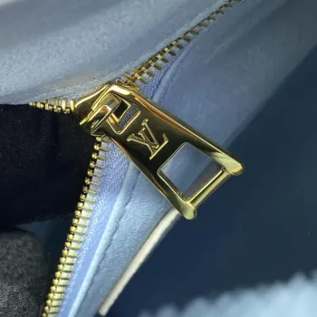 LV M46833 Louis Vuitton OnTheGo PM Bicolor Monogram Empreinte Kůže Latte Blue