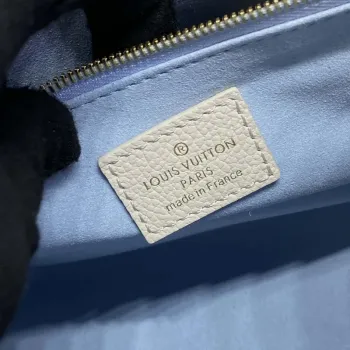 LV M46833 Louis Vuitton OnTheGo PM Bicolor Monogram Empreinte Kůže Latte Blue