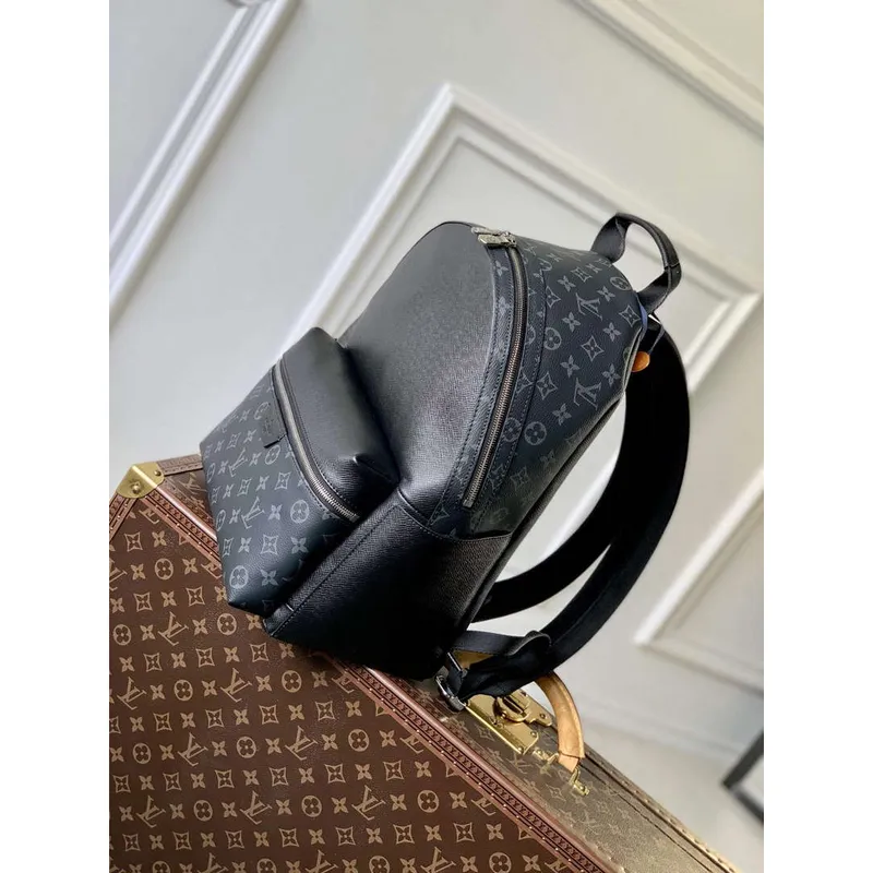 LV M31033 Batoh Louis Vuitton Discovery Černý