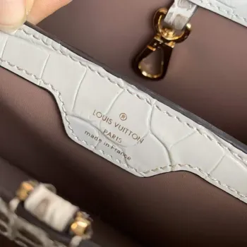 LV M48865 Louis Vuitton Capucines BB Kabelka Himaláje