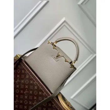 LV M24567 Louis Vuitton Capucines BB Kabelka Galet
