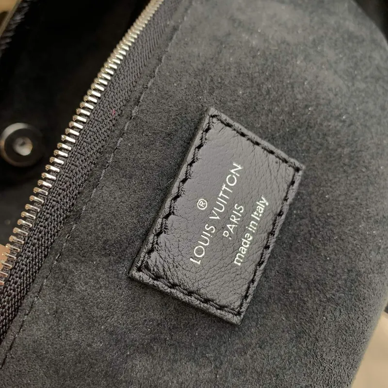 LV M24861 Louis Vuitton CarryAll Cargo PM Kabelka Černá