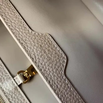 LV M22436 Louis Vuitton Capucines BB Kabelka Griotte perleťová khaki