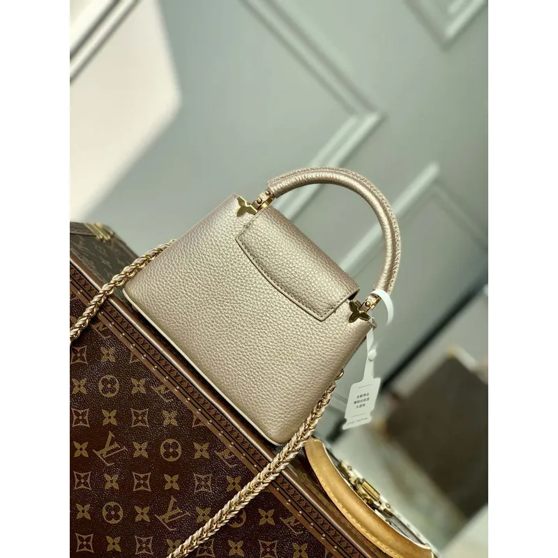 LV M22436 Louis Vuitton Capucines Mini Kabelka Griotte Perleťová khaki