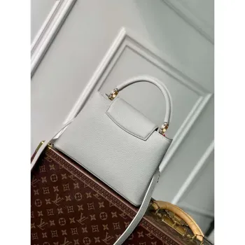LV M23280 Louis Vuitton Capucines BB Kabelka Ledově šedá