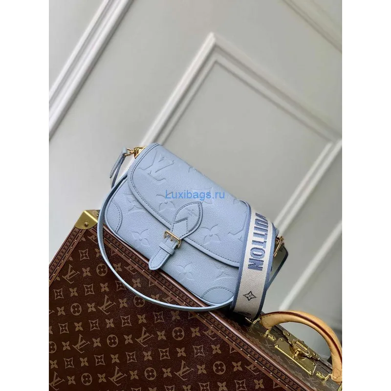 LV M46846 Louis Vuitton Diane Satchel Bag Modrá hodina