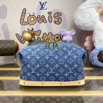 LV M24317 Louis Vuitton Pochette Cosmétique GM Modrá