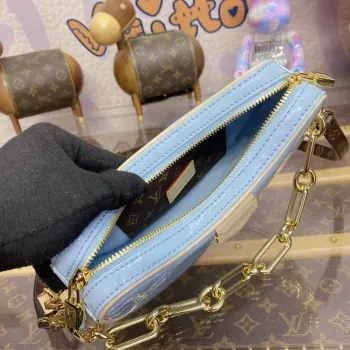 LV M24021 Louis Vuitton Croissant PM Taška Nebeská Modrá