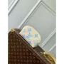 LV M45951 Louis Vuitton Pochette Cosmetique PM Modrá